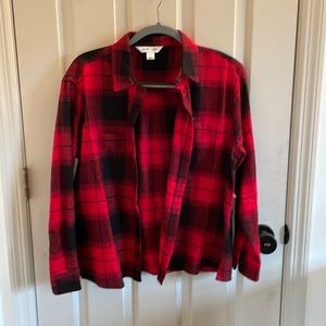 Old Navy Woman’s boyfriend plaid shirt SZ Medium